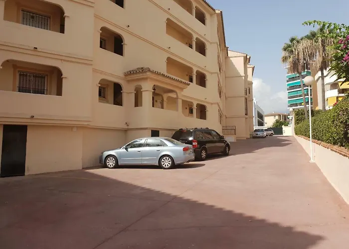 Erisa 68 By Ivi Real Estate Торремолинос